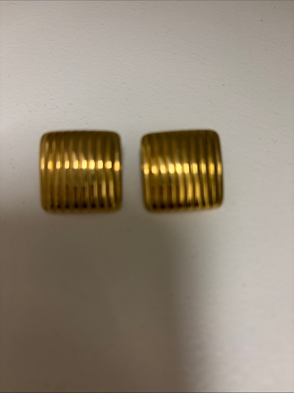 REVOLVE Gold Ribbed Earrings - Picture 7 of 8